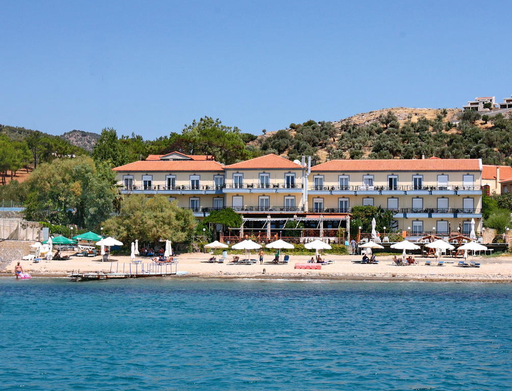 Pebble Beach Hotel Plomari Ngoại thất bức ảnh