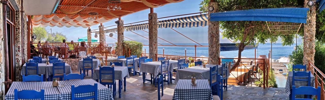 Pebble Beach Hotel Plomari Ngoại thất bức ảnh