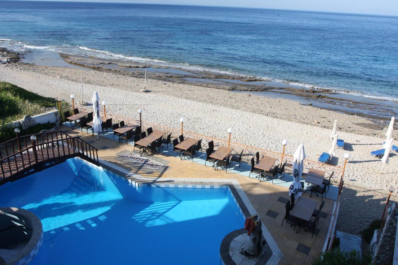 Pebble Beach Hotel Plomari Ngoại thất bức ảnh